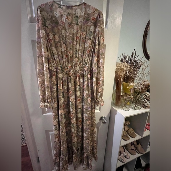 Lush “fall floral” long sleeve maxi dress - Picture 2 of 4
